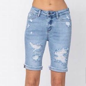 Judy Blue Destroyed High Rise Bermuda Shorts (150044)